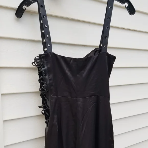 NWT MESHKI LACE UP JUMPSUIT - Picture 10 of 10